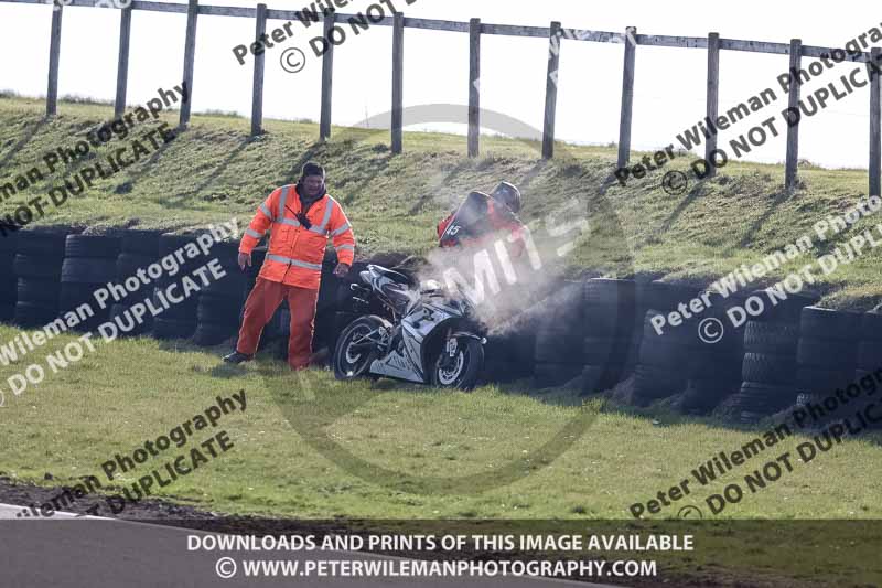 anglesey no limits trackday;anglesey photographs;anglesey trackday photographs;enduro digital images;event digital images;eventdigitalimages;no limits trackdays;peter wileman photography;racing digital images;trac mon;trackday digital images;trackday photos;ty croes